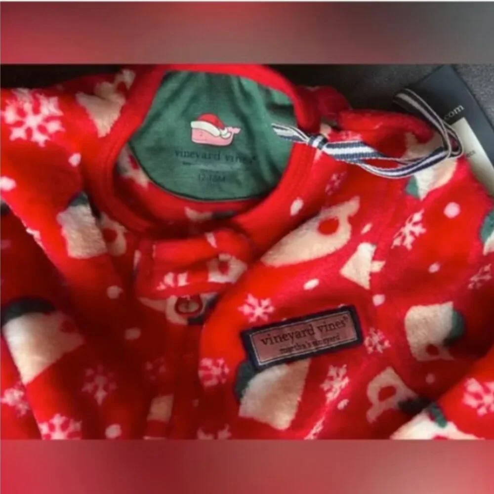 NWT Vineyard Vines Baby Santa Whale High Pile One Piece